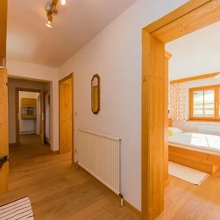 Oberdeutinghof Apartament